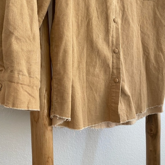 Molly Green brown corduroy oversized long sleeves button up - small - Picture 4 of 8